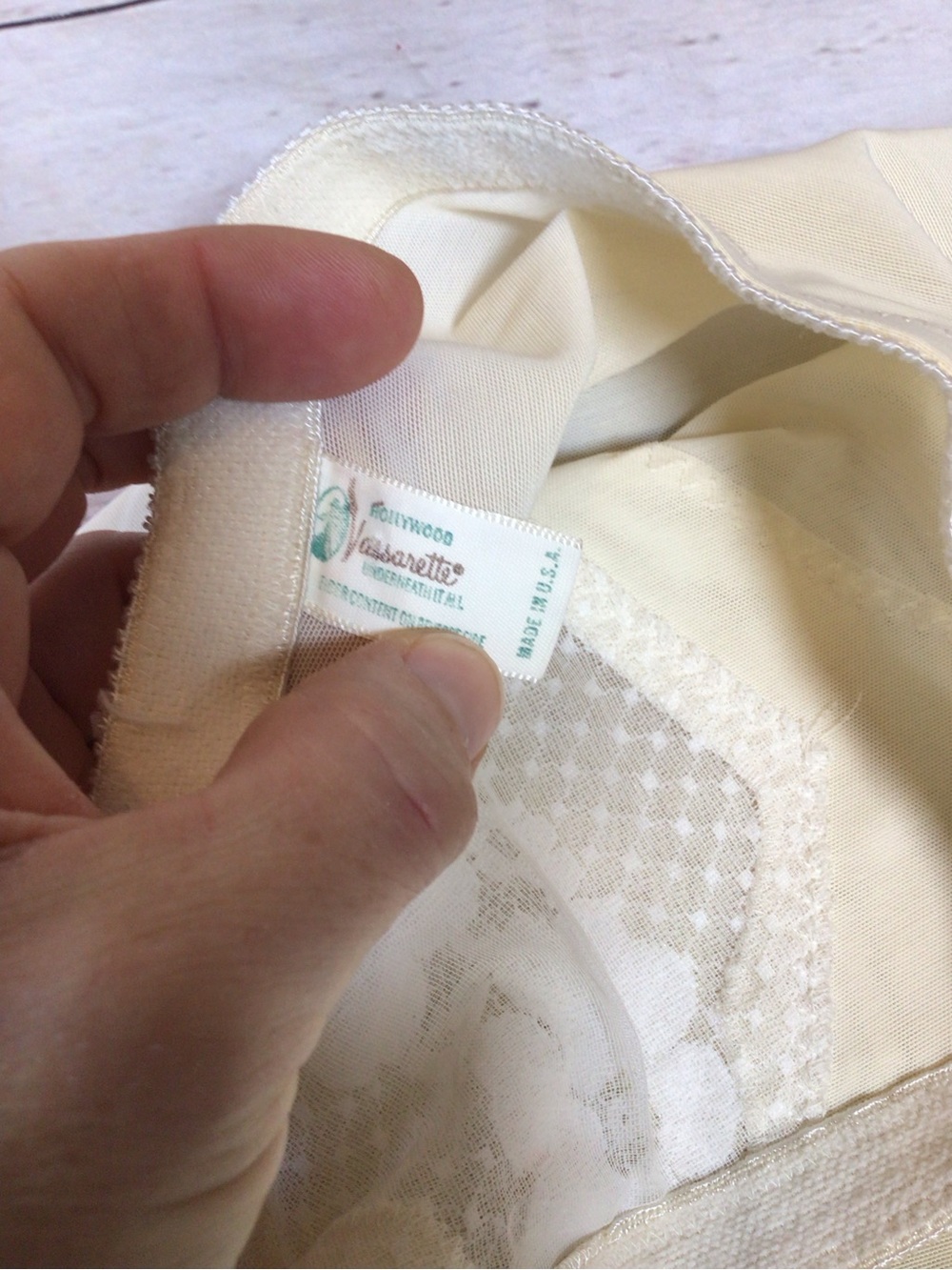 Vintage Vassarette Underneath It All Panty Girdle Shaper Long Leg Size L Lace. - Picture 7 of 10